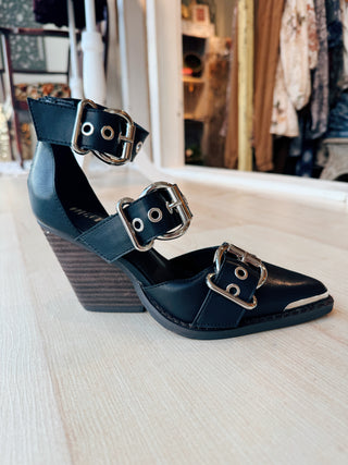 Bonnie Heel - size down .5