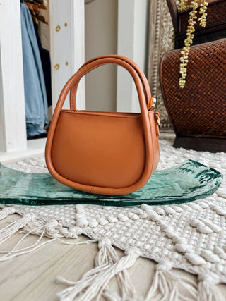 Dakota Mini Crossbody