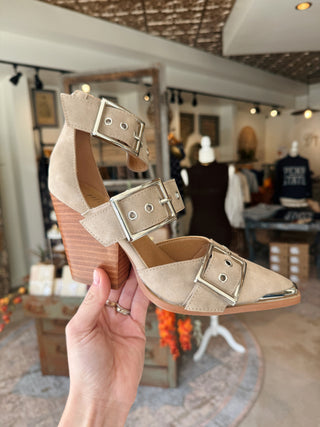 Hendrix Heel - Size down .5