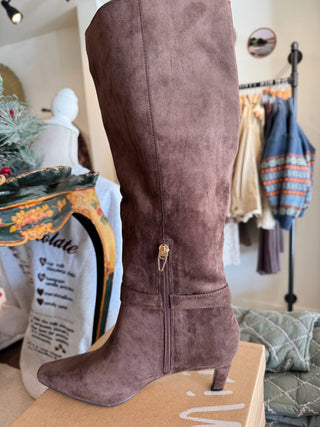 Diva Knee High Boot