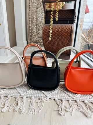 Dakota Mini Crossbody