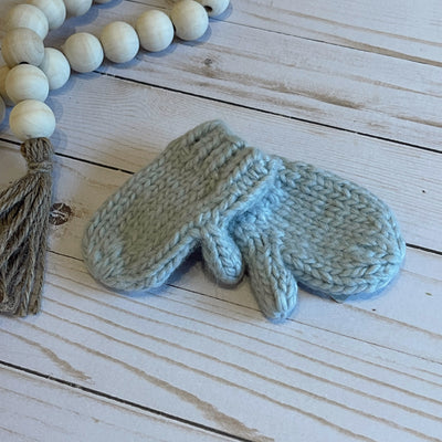 Everest Mittens By A Thread Boutique Accessory 
